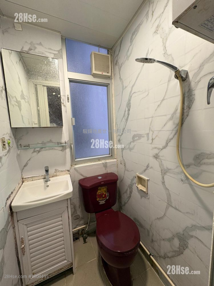 Po Tin Building Rental 2 Bedrooms , 1 Bathroom 262 ft²