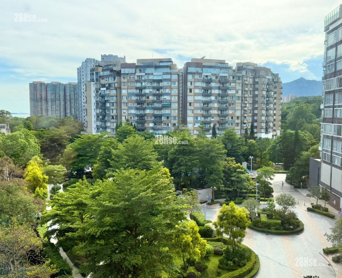 星堤 售盤 5+ 房 , 3 浴室 1,221 平方呎