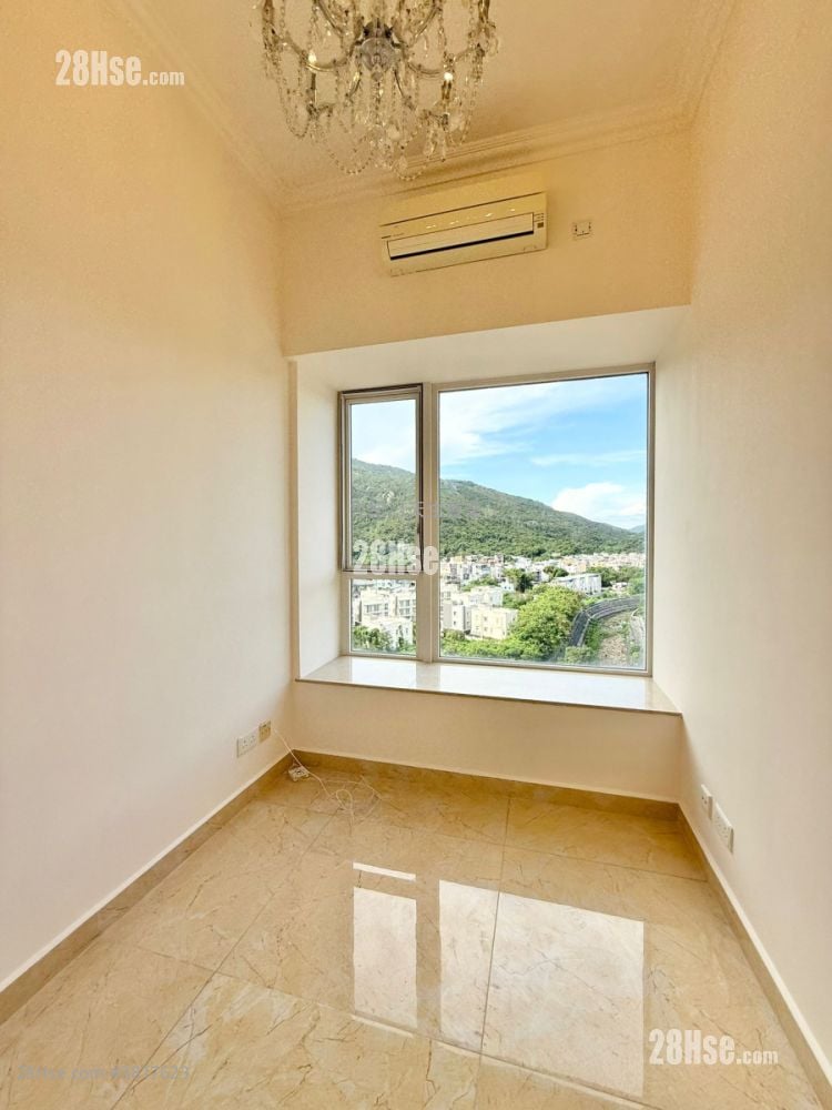 星堤 售盤 5+ 房 , 3 浴室 1,221 平方呎