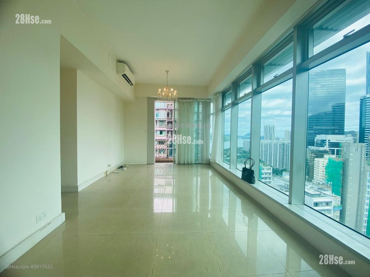 Casa 880 售盘 4 房 , 2 浴室 1,008 平方尺