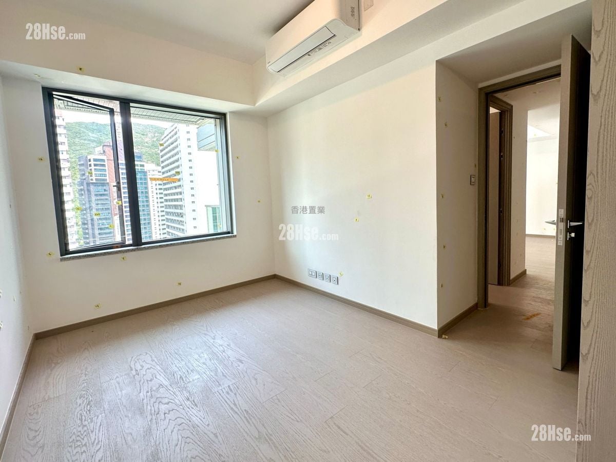 The Southside Rental 3 Bedrooms , 3 Bathrooms 1,006 ft²