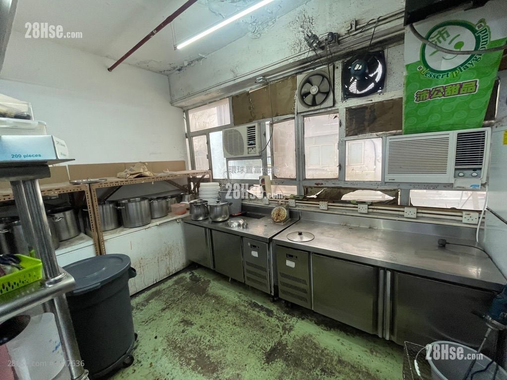 Gee Lok Industrial Building Rental 1,400 ft²