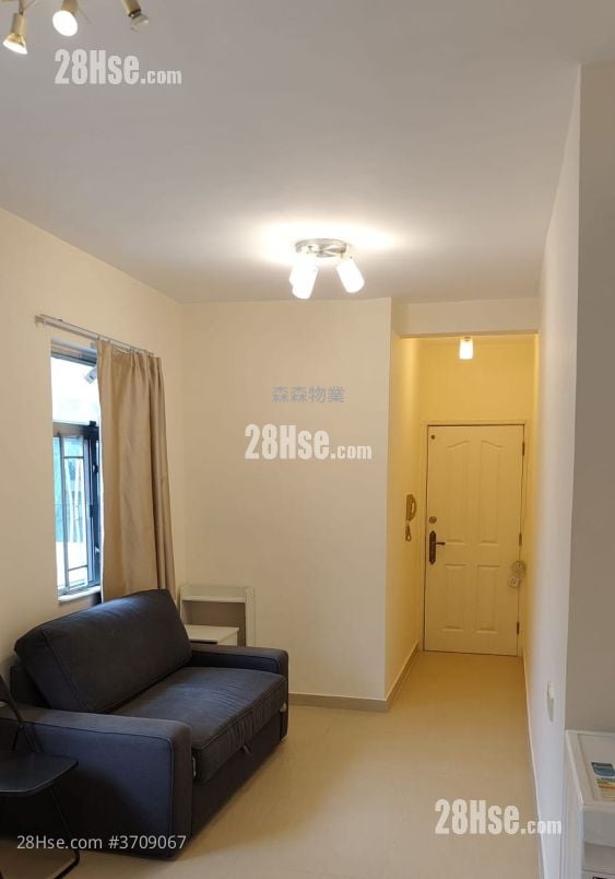 龍景大廈 租盤 2 房 , 1 浴室 392 平方呎