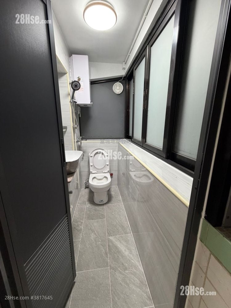 村屋 租盤 2 房 , 1 浴室 450 平方呎