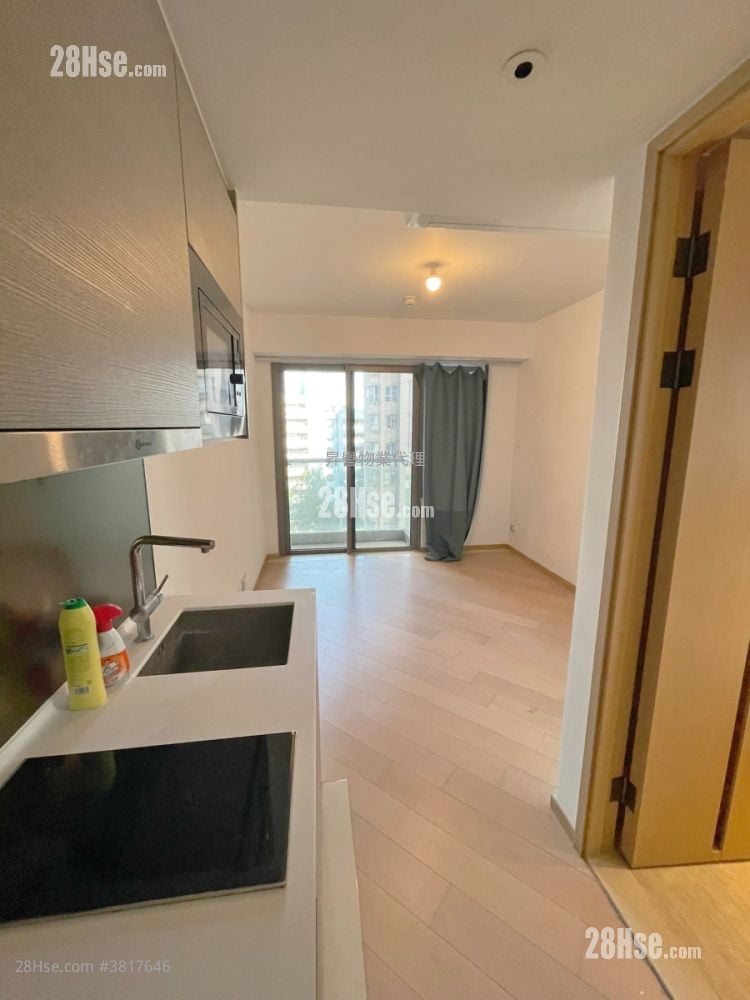 Upper East Rental Studio , 1 Bathroom 229 ft²