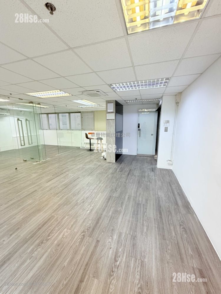 九龍廣場 租盤 2 房 683 平方呎