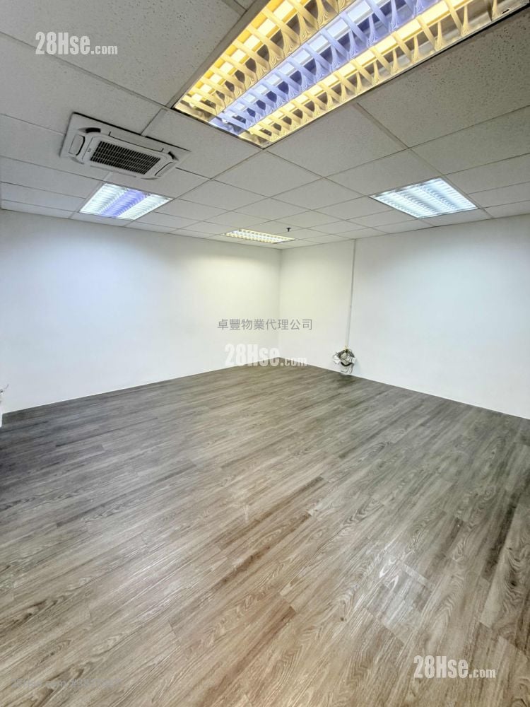 九龍廣場 租盤 2 房 683 平方呎