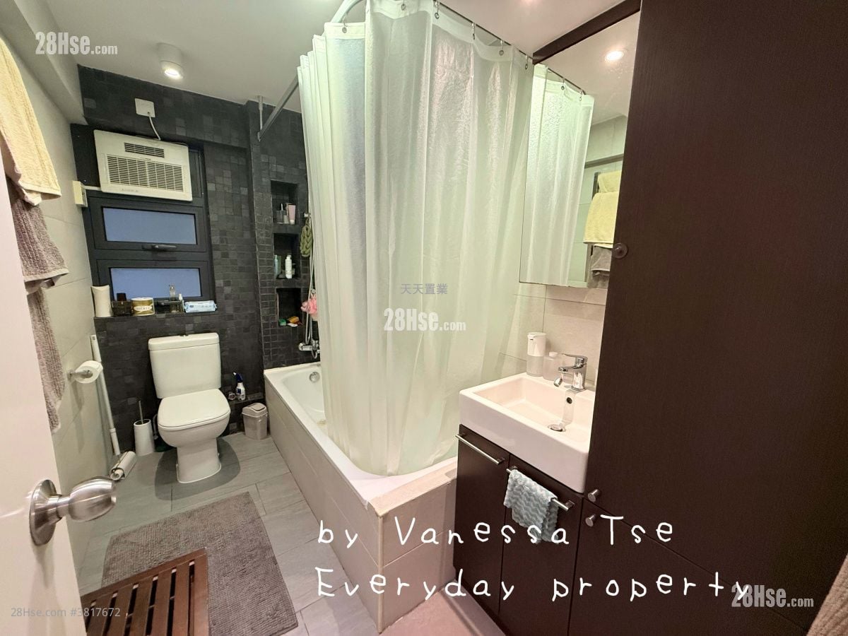 村屋 租盤 3 房 , 1 浴室 1,200 平方呎