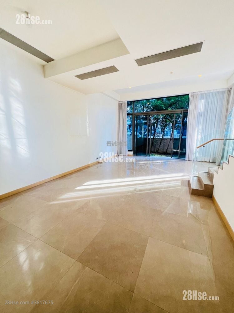 Napa Sell 4 Bedrooms , 4 Bathrooms 1,763 ft²