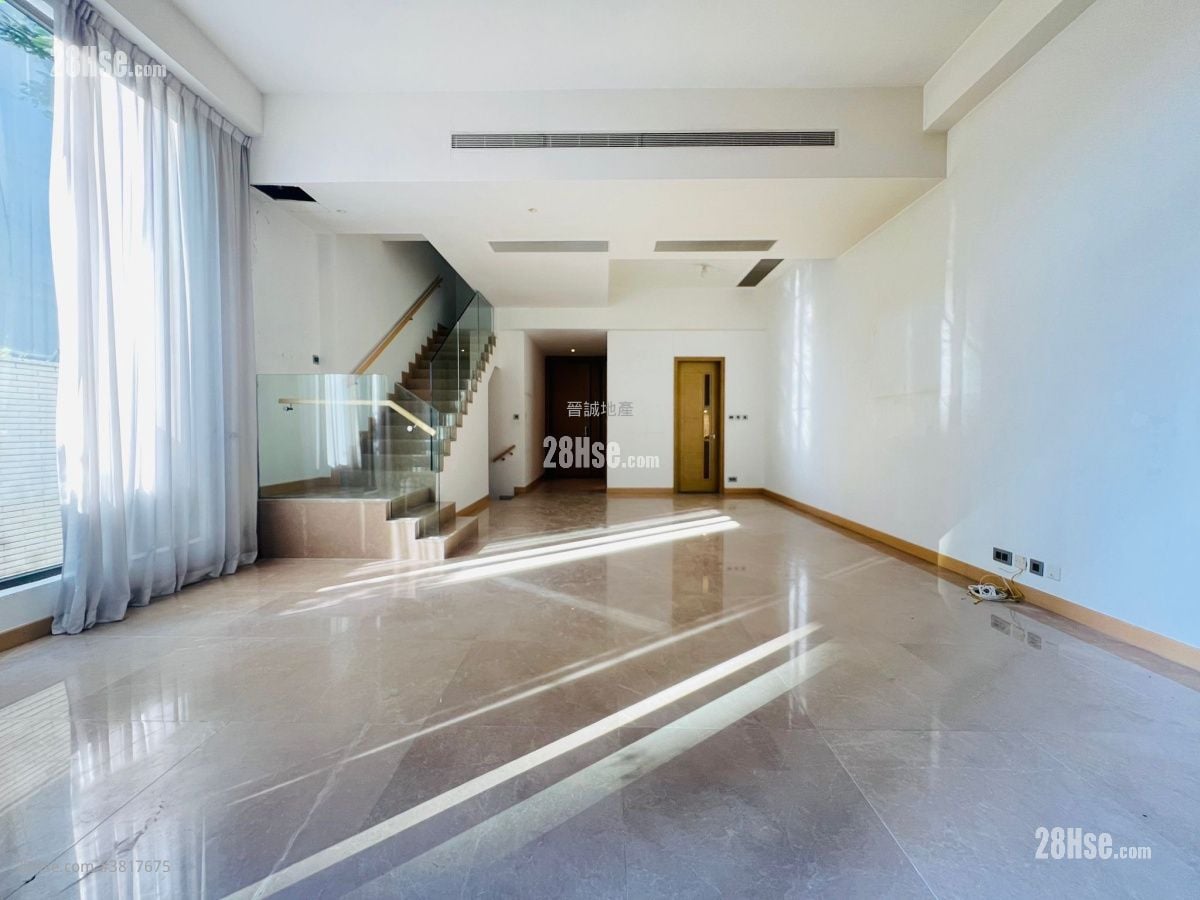 Napa Sell 4 Bedrooms , 4 Bathrooms 1,763 ft²