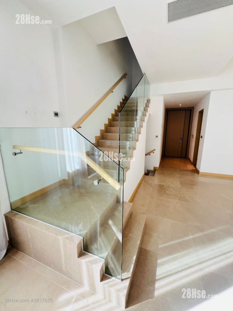 Napa Sell 4 Bedrooms , 4 Bathrooms 1,763 ft²