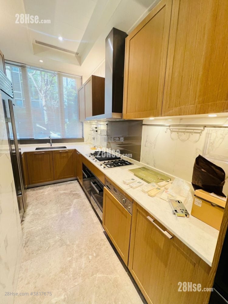 Napa Sell 4 Bedrooms , 4 Bathrooms 1,763 ft²