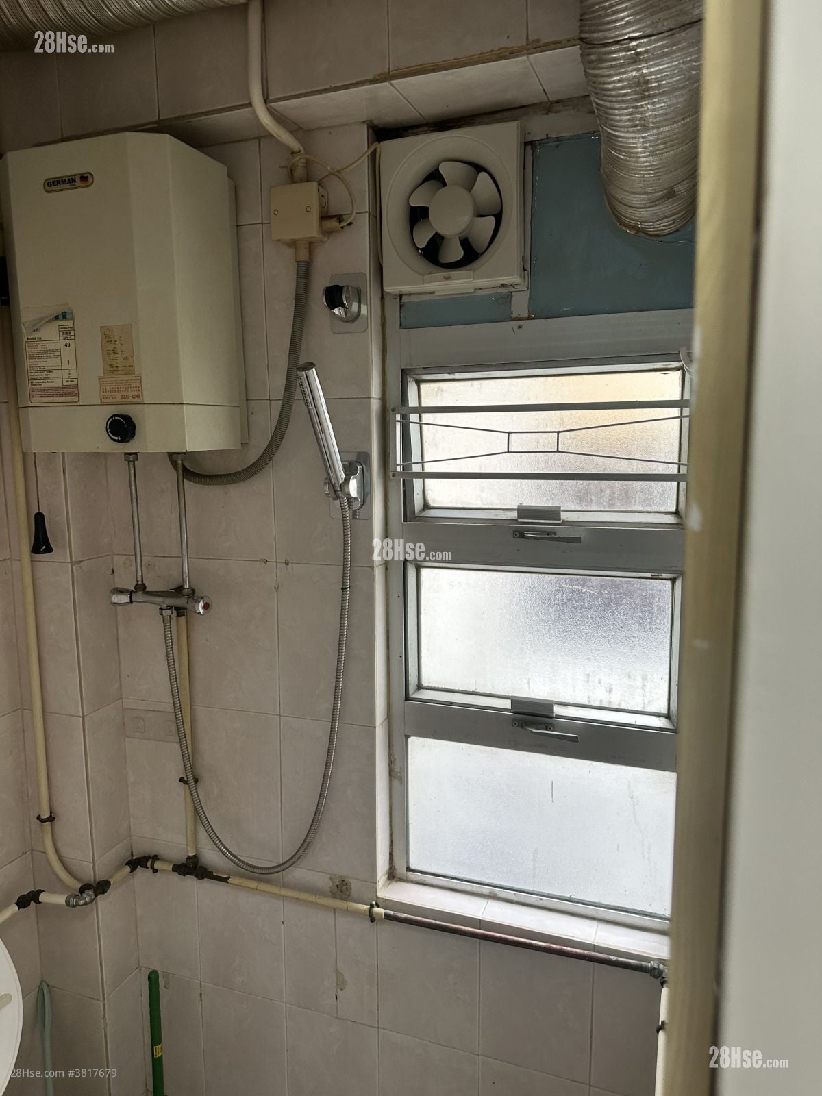 龍鳳大廈 租盤 80 平方呎