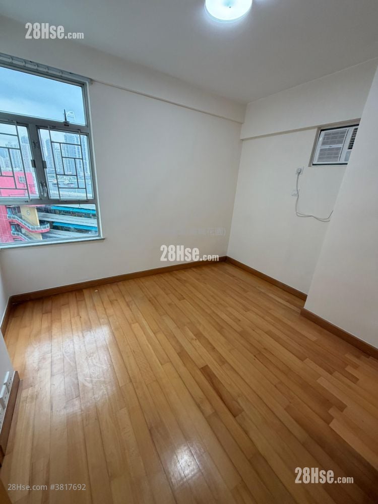 Belvedere Garden Rental 3 Bedrooms , 2 Bathrooms 668 ft²