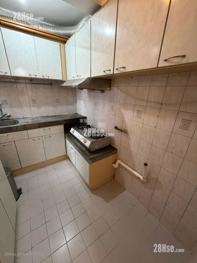 Belvedere Garden Rental 3 Bedrooms , 2 Bathrooms 668 ft²