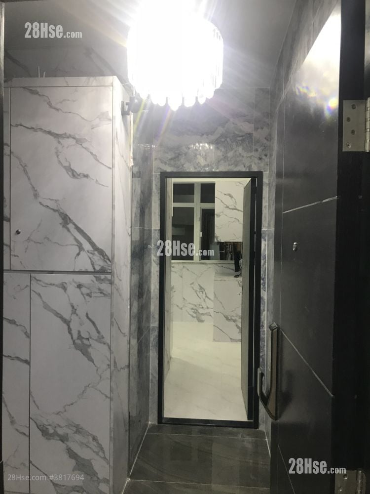 單幢樓房 租盤 開放式間隔 , 1 浴室 180 平方呎