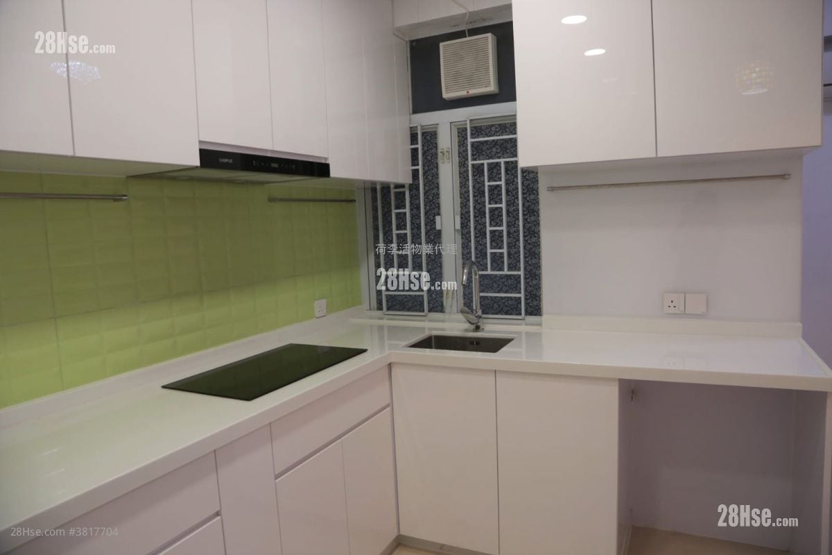 嘉利花園大廈 租盤 4 房 , 3 浴室 607 平方呎