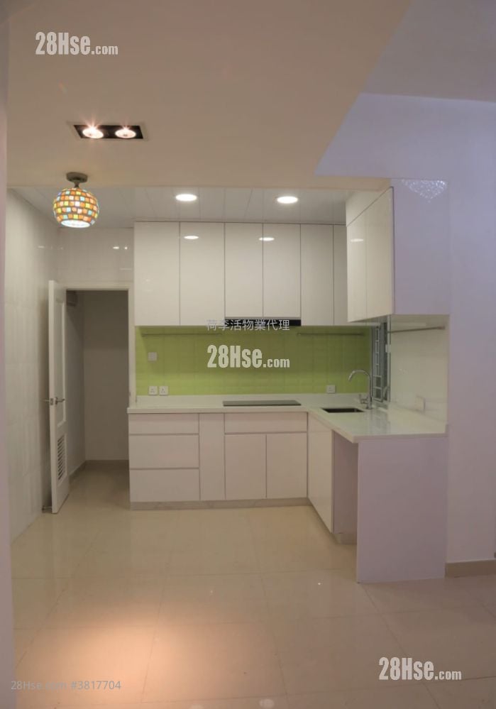 嘉利花園大廈 租盤 4 房 , 3 浴室 607 平方呎