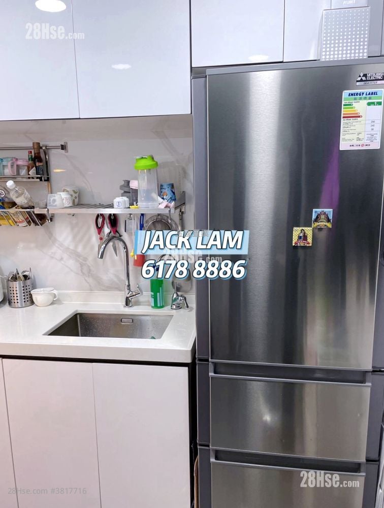 Kam Wah Building Sell 3 Bedrooms , 1 Bathroom 413 ft²