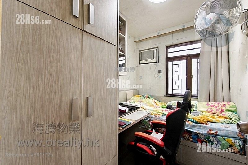 Village House Sell 3 Bedrooms , 2 Bathrooms 700 ft²