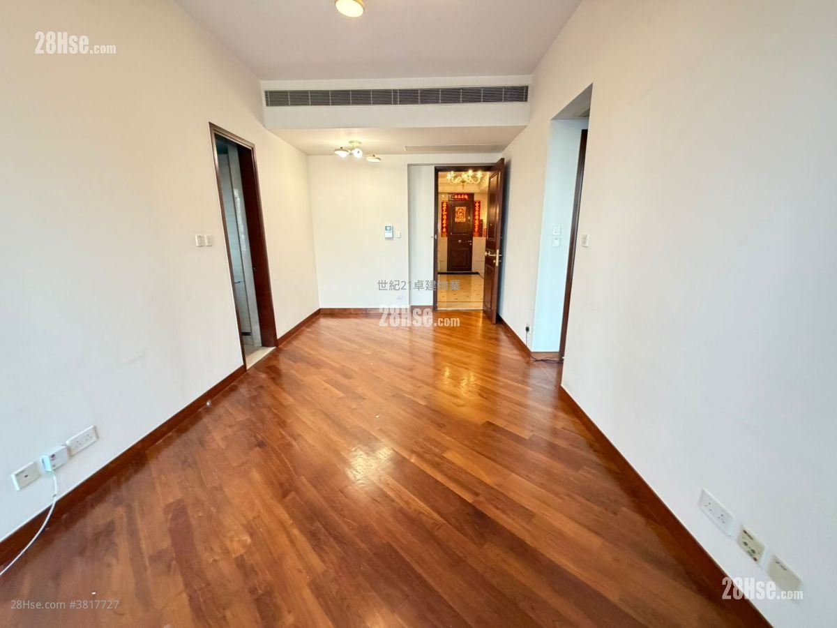 The Coronation Sell 2 Bedrooms , 1 Bathroom 664 ft²