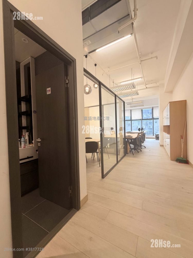 金百盛中心 租盤 1 房 , 1 廁所