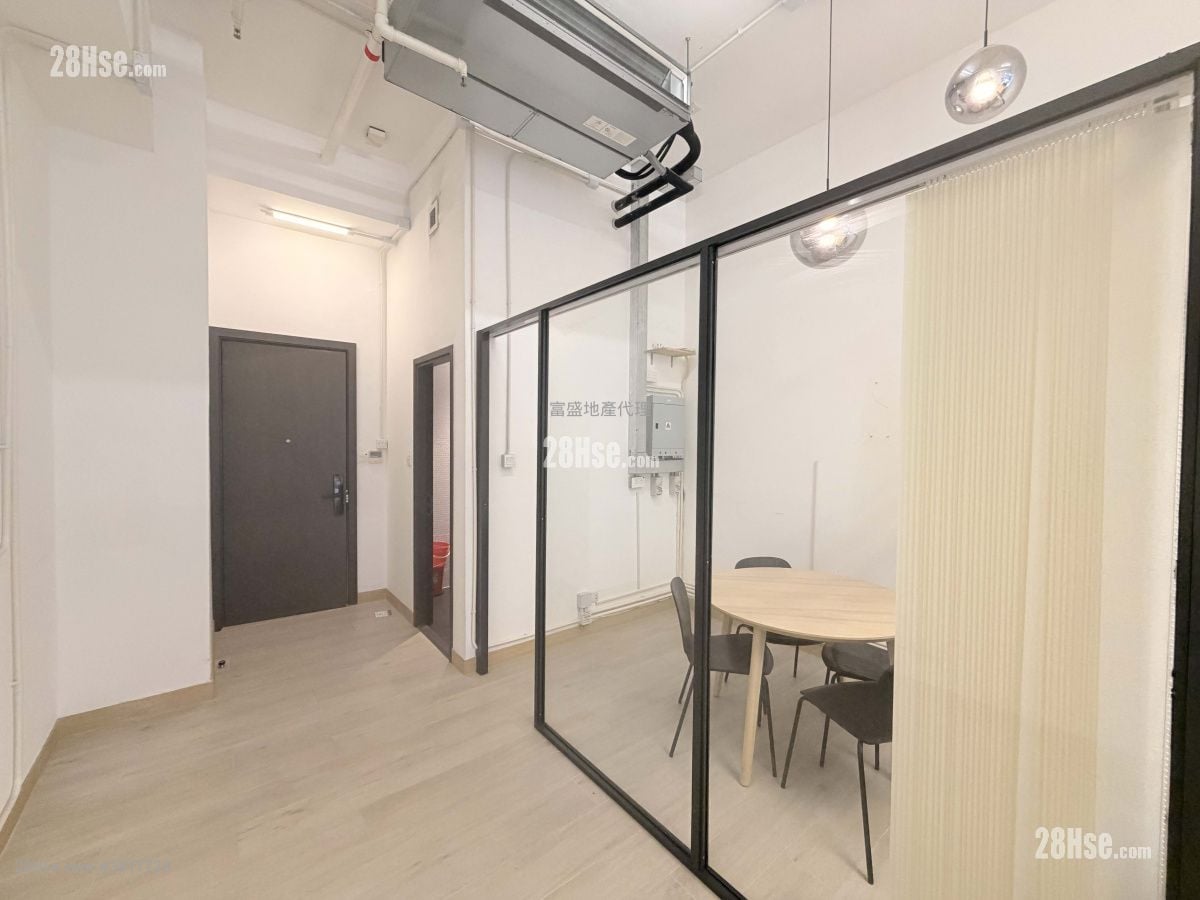 金百盛中心 租盤 1 房 , 1 廁所