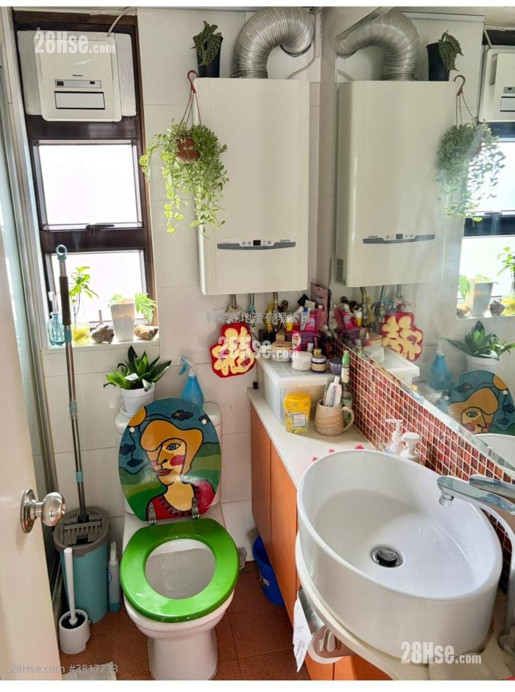 翠丽苑 售盘 2 房 , 1 浴室 443 平方尺