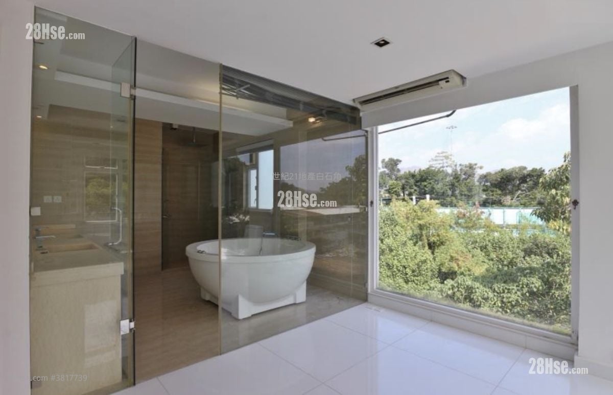 御泓居 租盘 2,104 平方尺