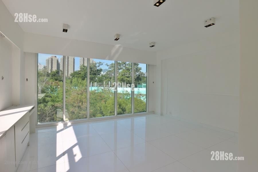 御泓居 租盘 2,104 平方尺