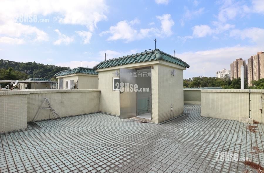 御泓居 租盘 2,104 平方尺