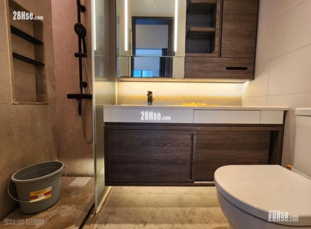 Bohemian House Rental Studio , 1 Bathroom 299 ft²