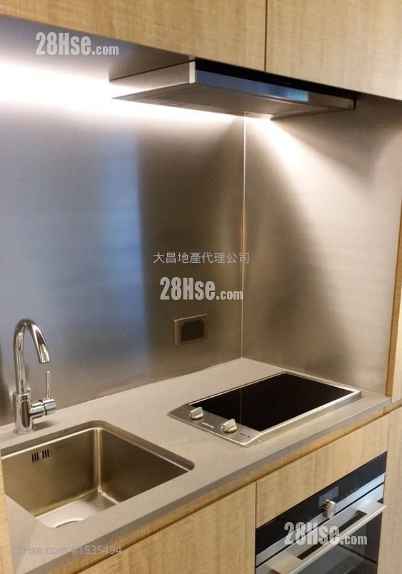 Bohemian House Rental Studio , 1 Bathroom 299 ft²