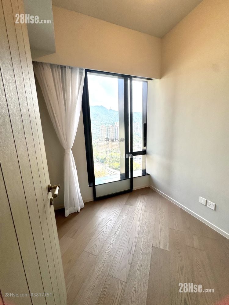 柏傲莊 售盤 3 房 , 2 浴室 683 平方呎