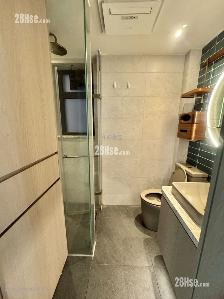 柏傲莊 售盤 3 房 , 2 浴室 683 平方呎