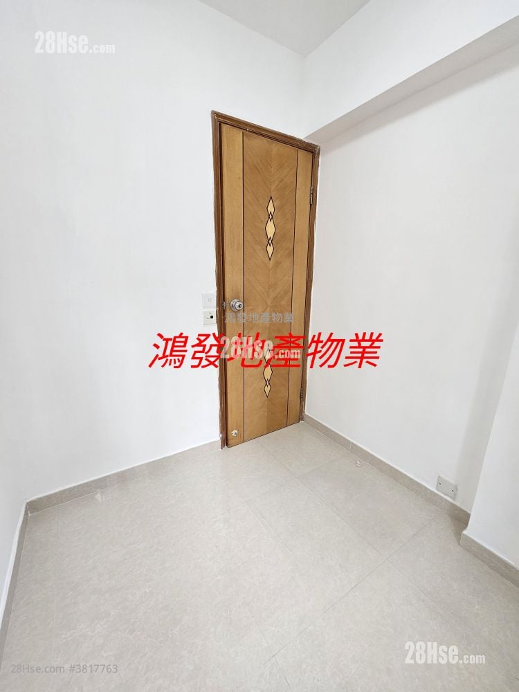 Peony Court Rental 2 Bedrooms , 1 Bathroom 290 ft²