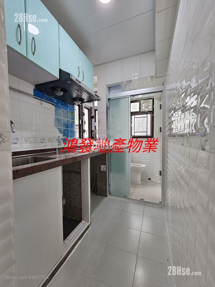 Peony Court Rental 2 Bedrooms , 1 Bathroom 290 ft²