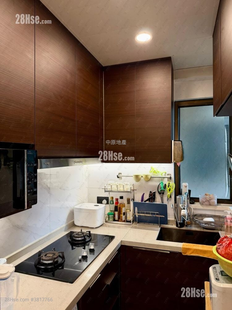 皇府山 售盤 2 房 , 1 浴室 442 平方呎