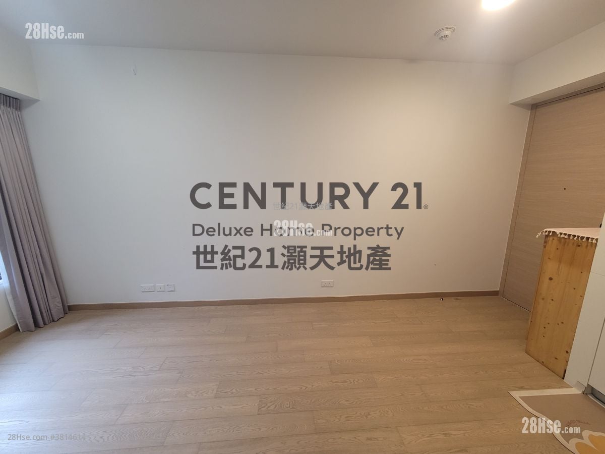 Solaria Rental 2 Bedrooms , 1 Bathroom 455 ft²