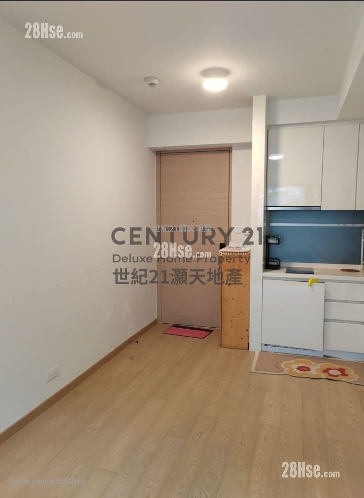 Solaria Rental 2 Bedrooms , 1 Bathroom 455 ft²