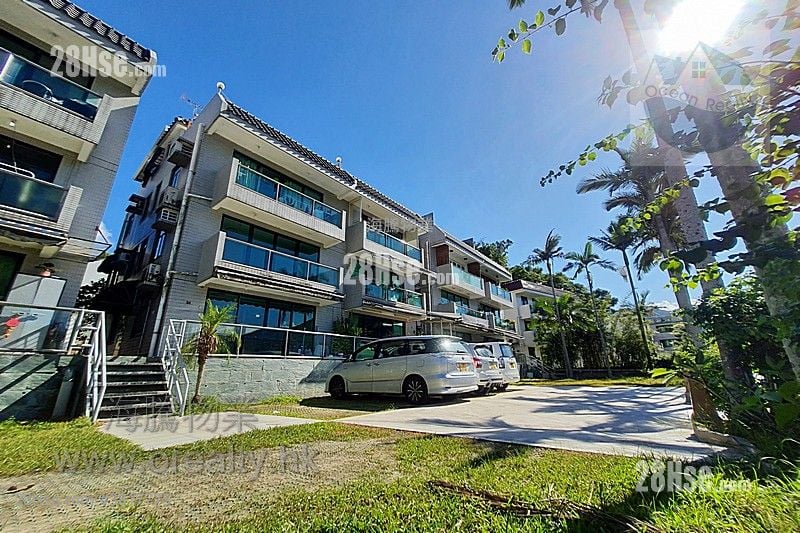 村屋 售盘 2 房 , 2 浴室 700 平方尺