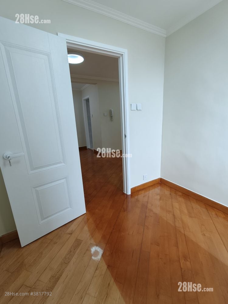 龙蟠苑 租盘 2 房 , 1 浴室 426 平方尺