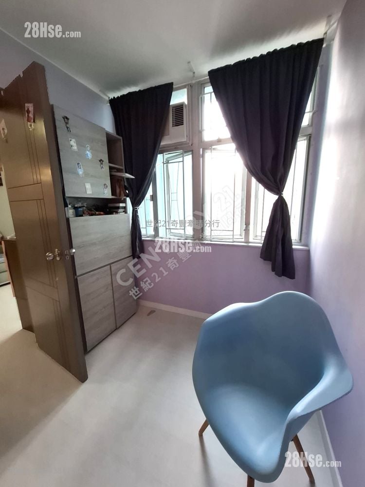 睡房 1: 景盛苑  售盤 2 房 , 1 浴室 538 平方呎