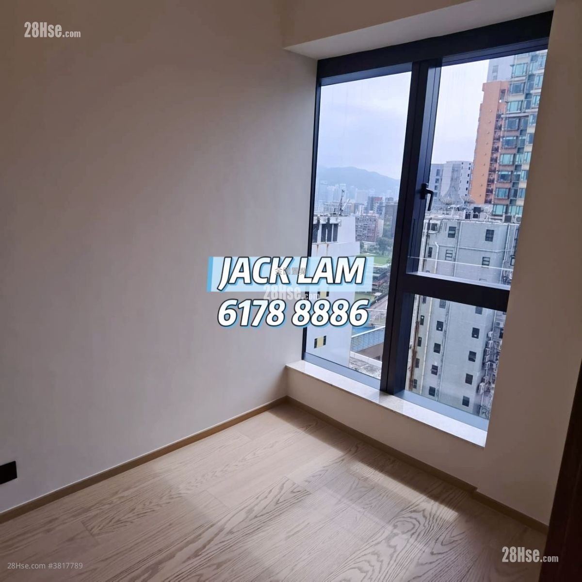 高临 售盘 1 房 , 1 浴室 272 平方尺