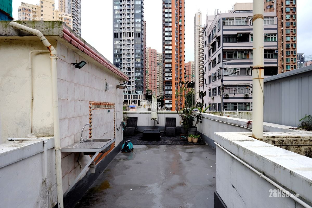 天台: 浣纱街11-11A号 售盘 2 房 , 1 浴室 638 平方尺