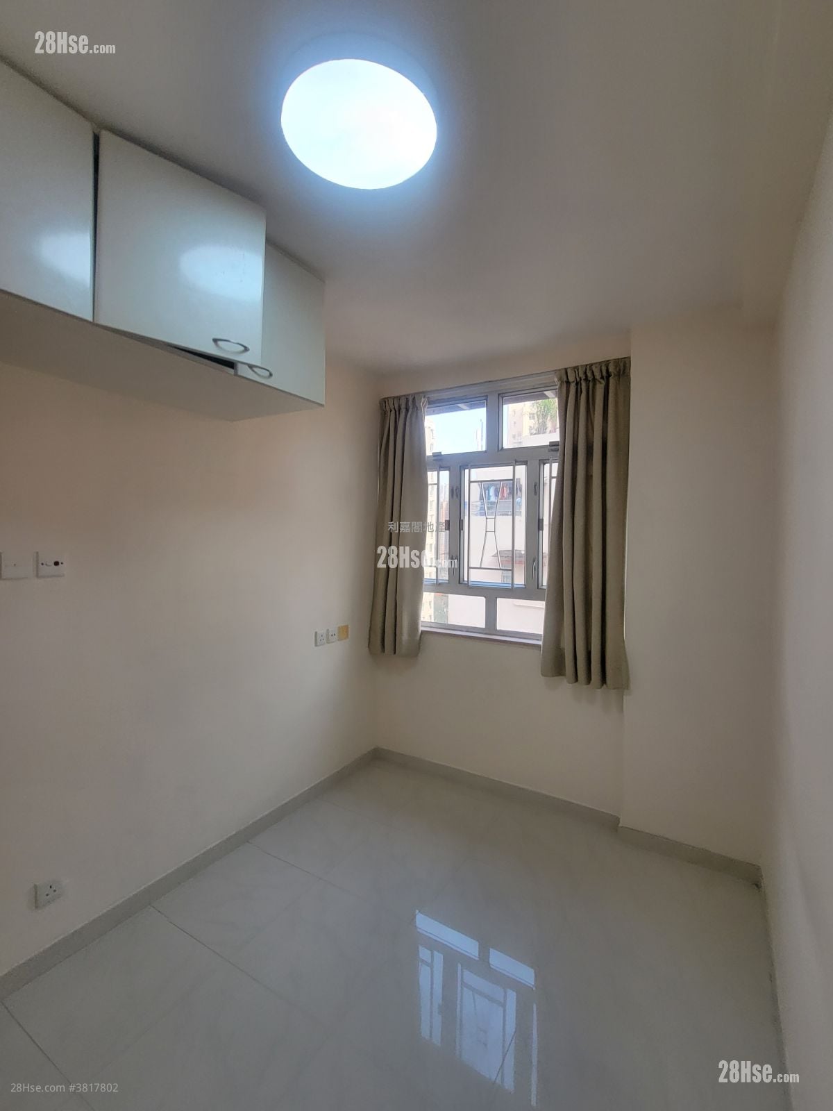 宏光楼 售盘 3 房 386 平方尺