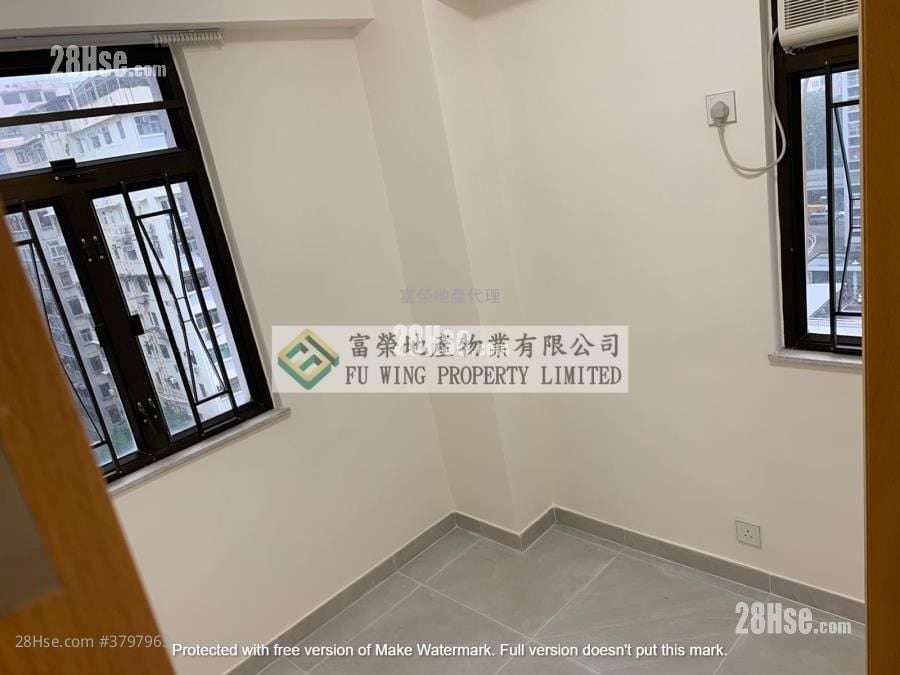 鉅成大樓 售盤 2 房 , 1 浴室 390 平方呎
