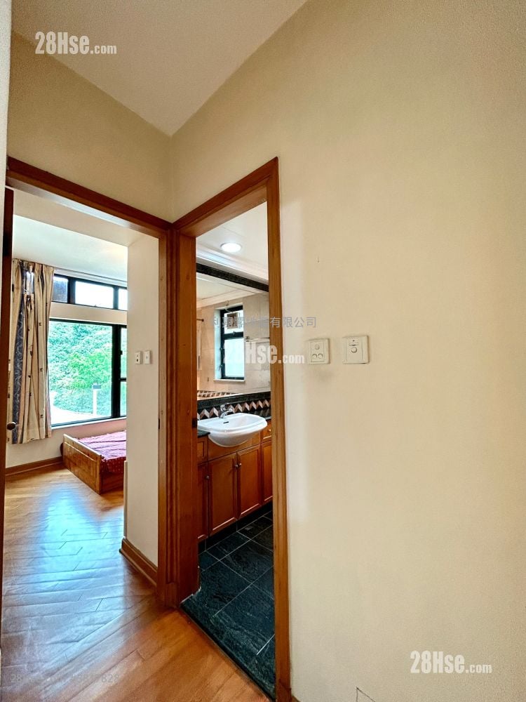 曉峰園 售盤 2 房 , 1 浴室 548 平方呎