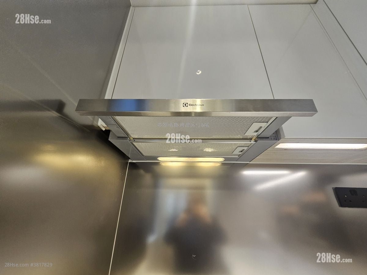 Bright Moon Rental 1 Bedroom , 1 Bathroom 337 ft²