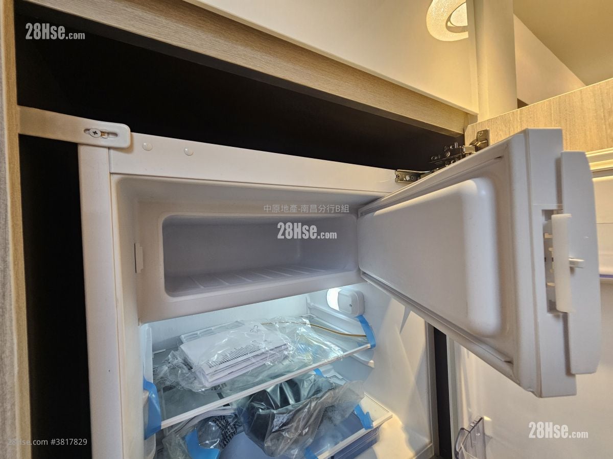 Bright Moon Rental 1 Bedroom , 1 Bathroom 337 ft²